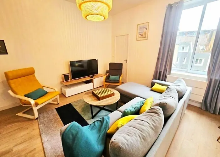 Apartment Lumineux Duplex Proche Place Dalton Et Remparts